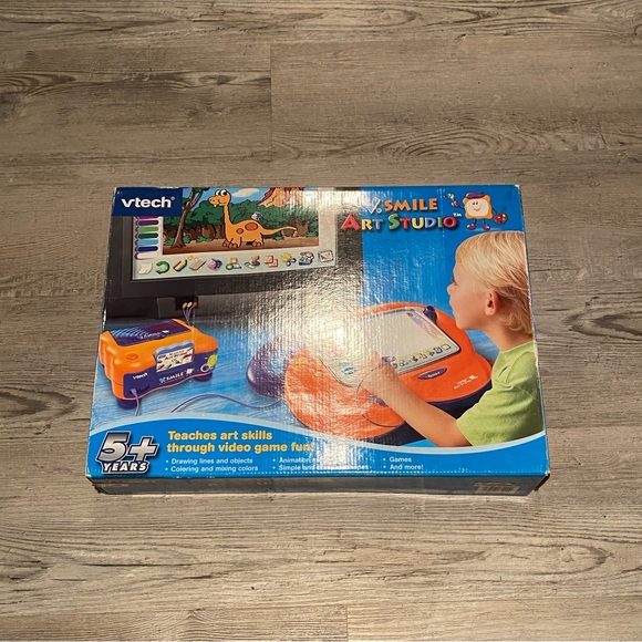 VTech V. Smile Console And Art Studio New Damaged Box + 4 used smartridges - Picture 5 of 10